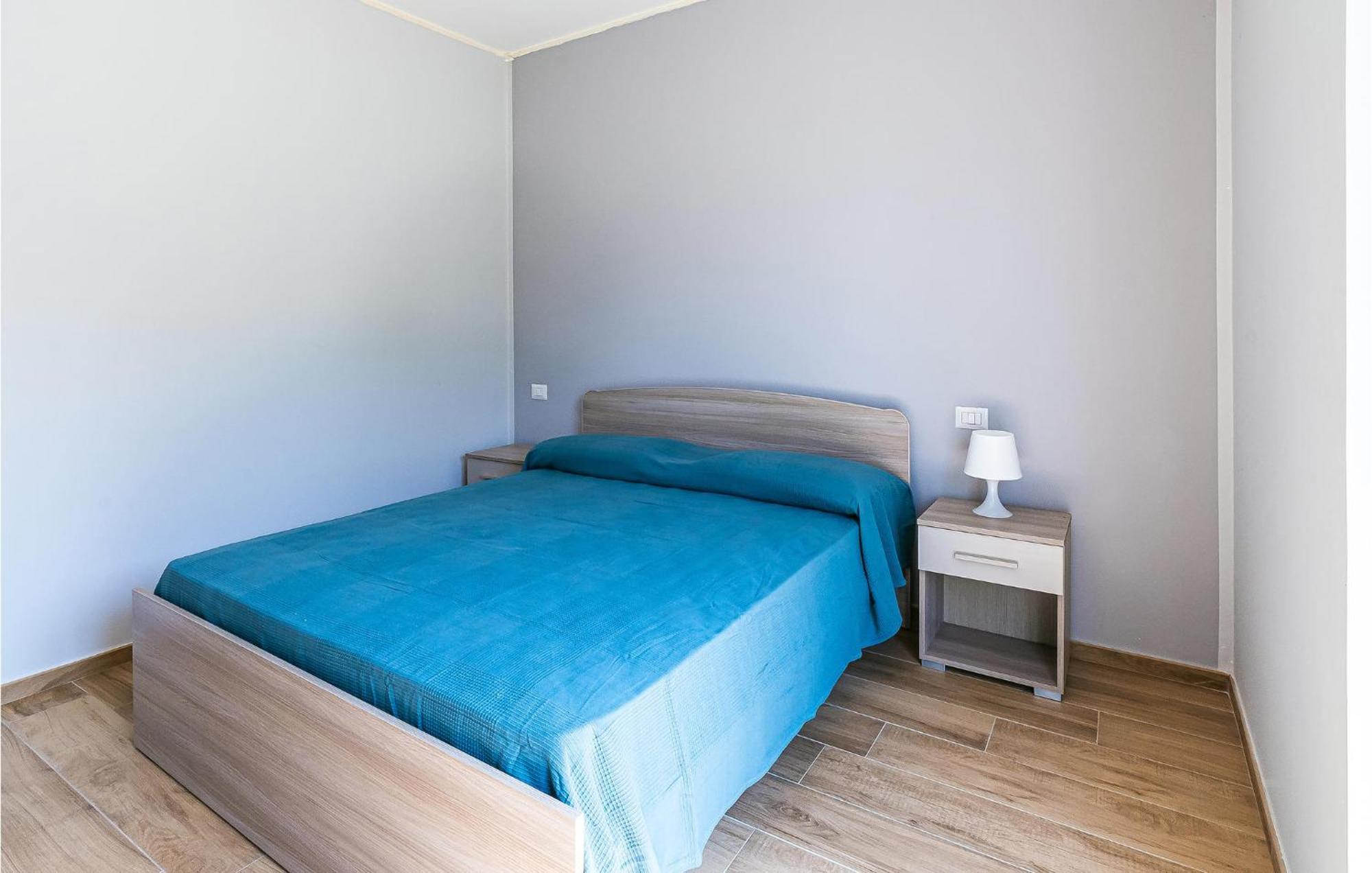 2 Bedroom Beautiful Apartment In Casalvelino กาซัลเวลิโน ภายนอก รูปภาพ