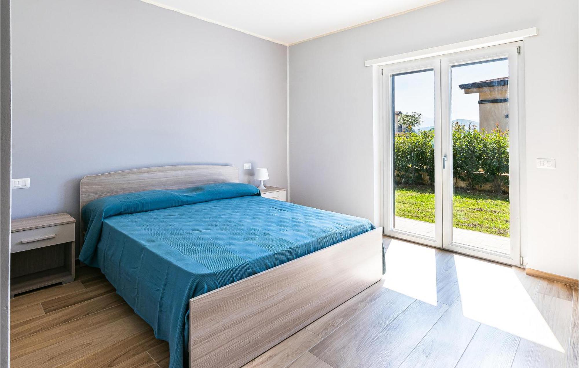 2 Bedroom Beautiful Apartment In Casalvelino กาซัลเวลิโน ภายนอก รูปภาพ